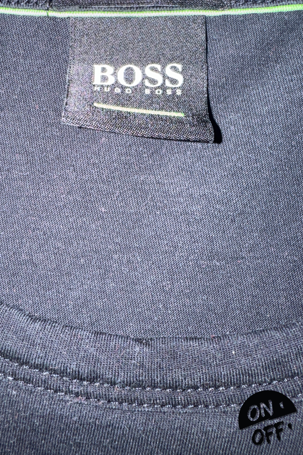 Hugo Boss Camiseta XL — detalle 2