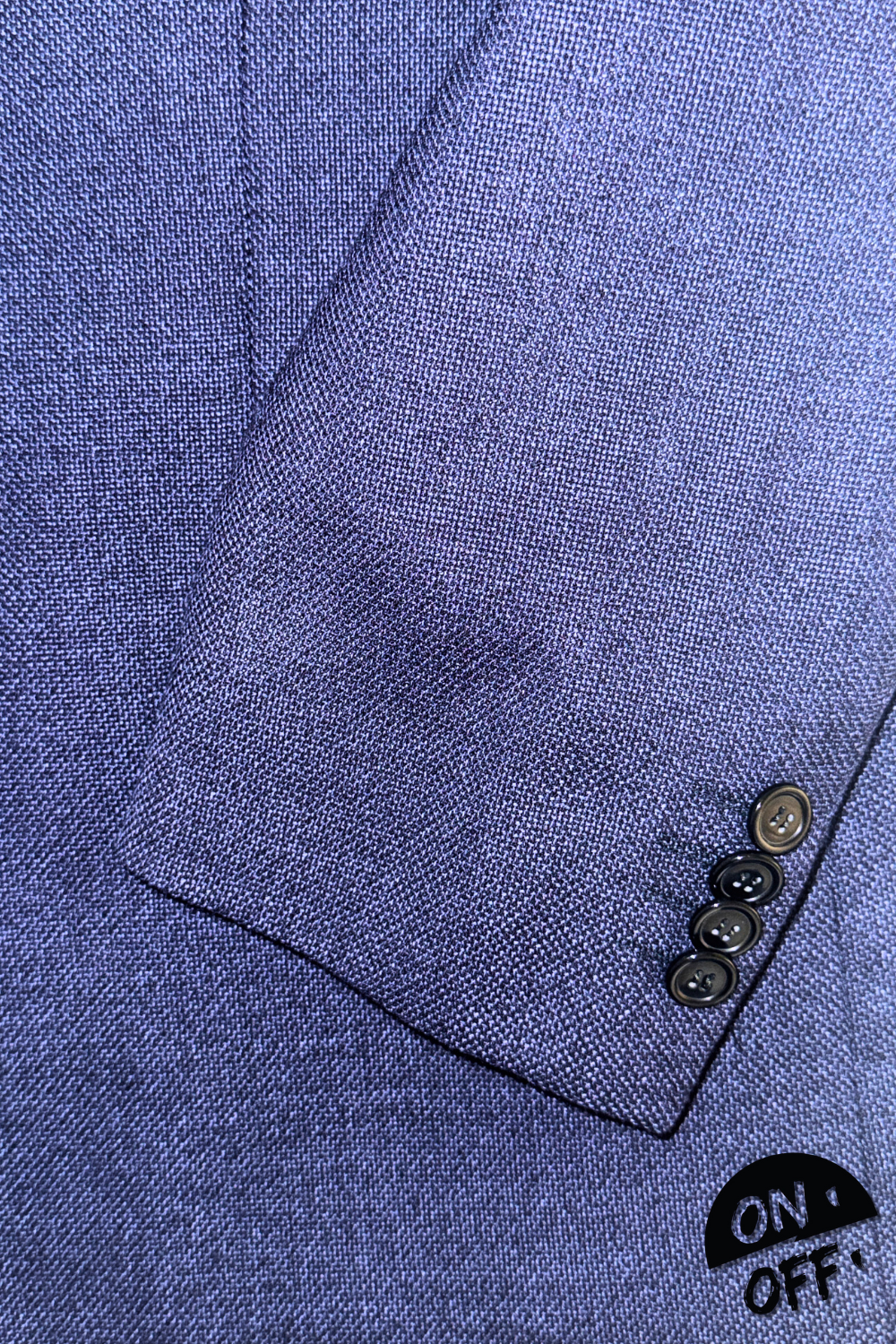 Emidio Tucci Americana XL — detalle 3