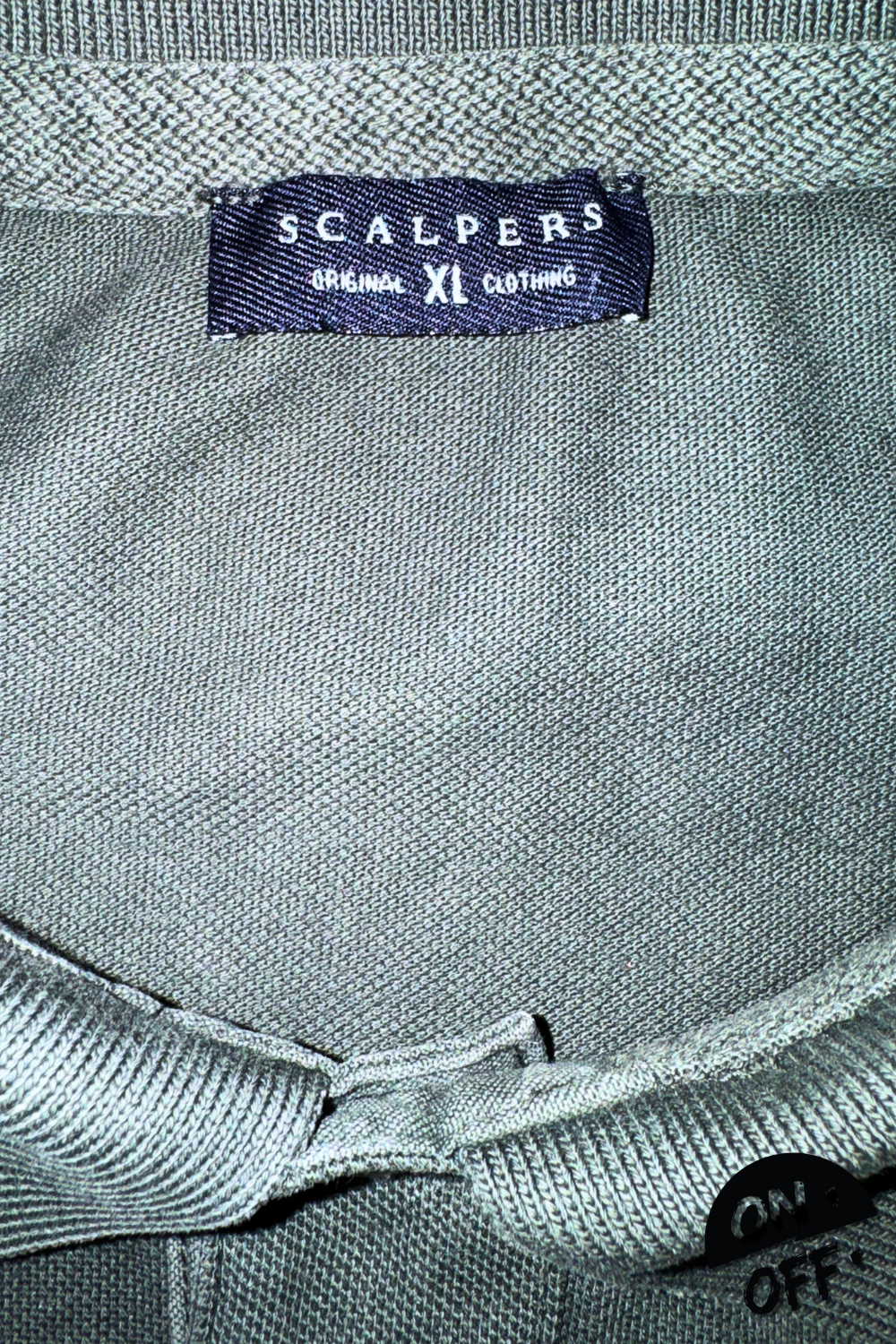 Scalpers Polo XL — detalle 4